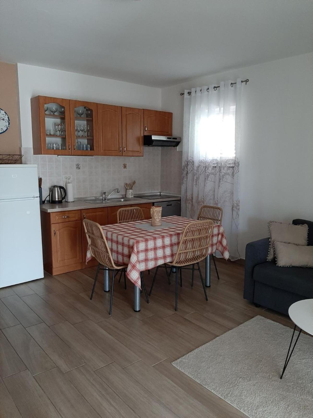 Apartamento Apartman Mima Porat  Exterior foto